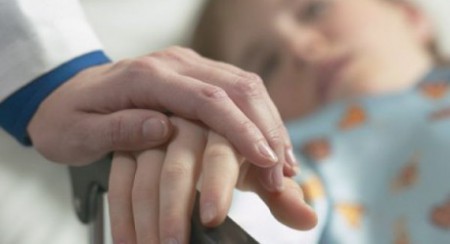 Cure costose per un bambino di 8 anni Rapallo: la famiglia cerca una casa ad affitto moderato per poter risparmiare e per chi vuole si possono fare anche piccole donazioni. Aiutiamoli.