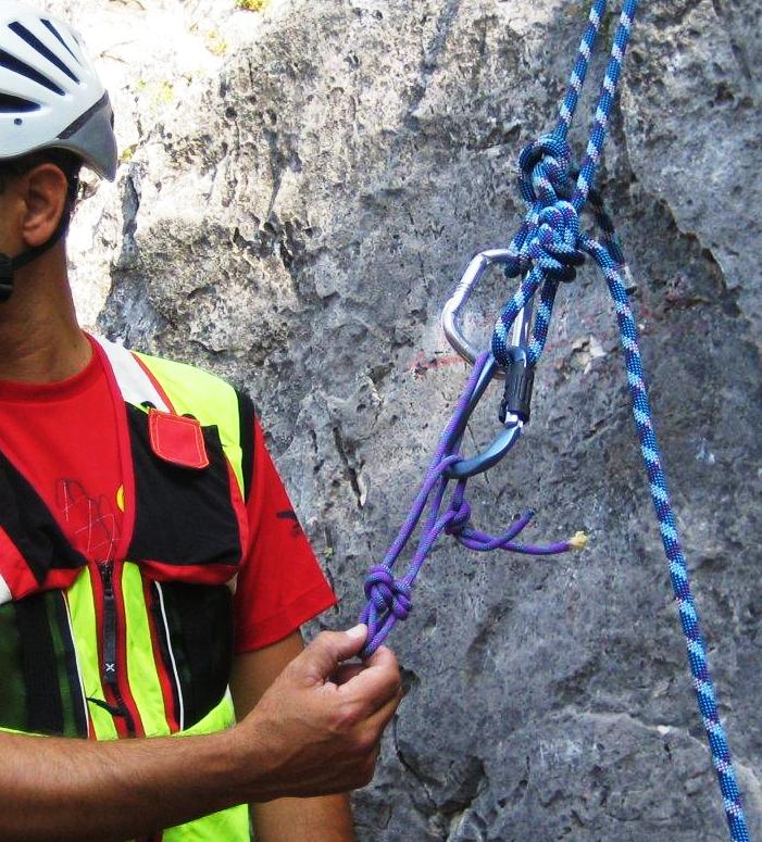 Domenica 8 giugno, Parco dell'Aveto: escursione gratuita con il Soccorso Alpino per imparare come fare escurzioni in sicurezza in montagna
