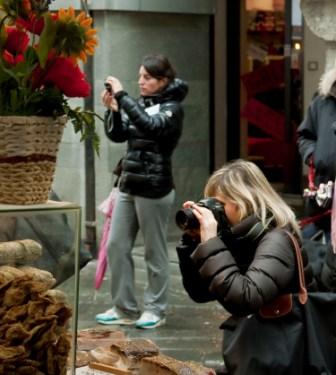 Fotografare CHiavari: prima prova degli allievi del corso di fotografia del TIFF