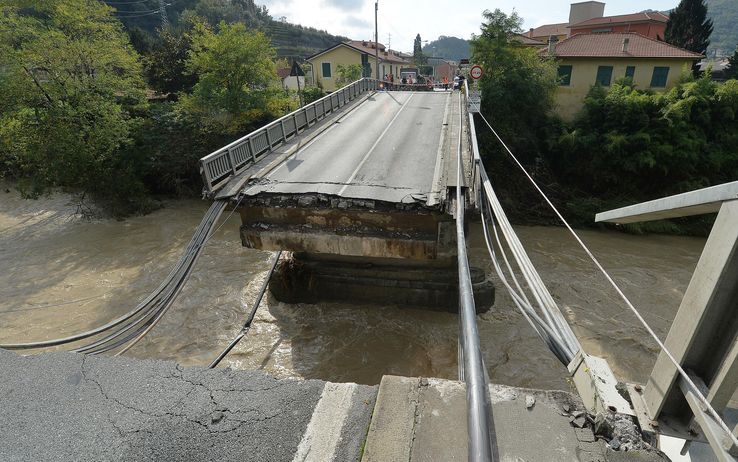 Martedì 29 ottobre: incontro pubblico "Salviamo la Fontanabuona", Leivi ore 14.00