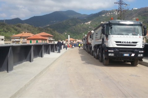 venerdì 18, Carasco: Tutto pronto per l'inaugurazione del ponte: presente la Regione e commemorazione delle vittime. Previste iniziative dei comitati locali