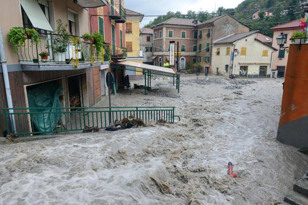 ALLUVIONE: 750 ingegneri progetteranno gratuitamente la nuova ridefinizione di Montoggio e del corso del fiume che lo ha sommerso