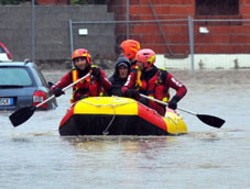 "Norme comportamentali in caso di alluvione", da domani a Chiavari al via campagna d'informazione e consegna opuscoli informativi nelle zone a rischio